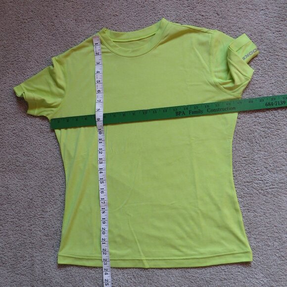 NEW Brooks Equilibrium Technology T-Shirt Womens Size M Green Short Sleeves - Picture 3 of 9